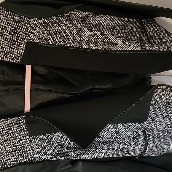 ELLEN TRACY JACKET - Picture 3 of 7